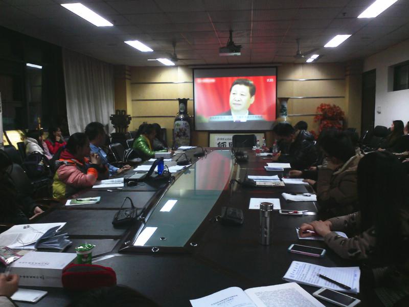第三党支部第三次例会.jpg 第三党支部第三次例会.jpg