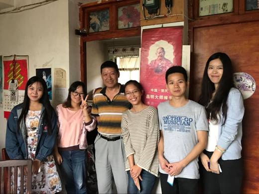 与陈广云老师合影1